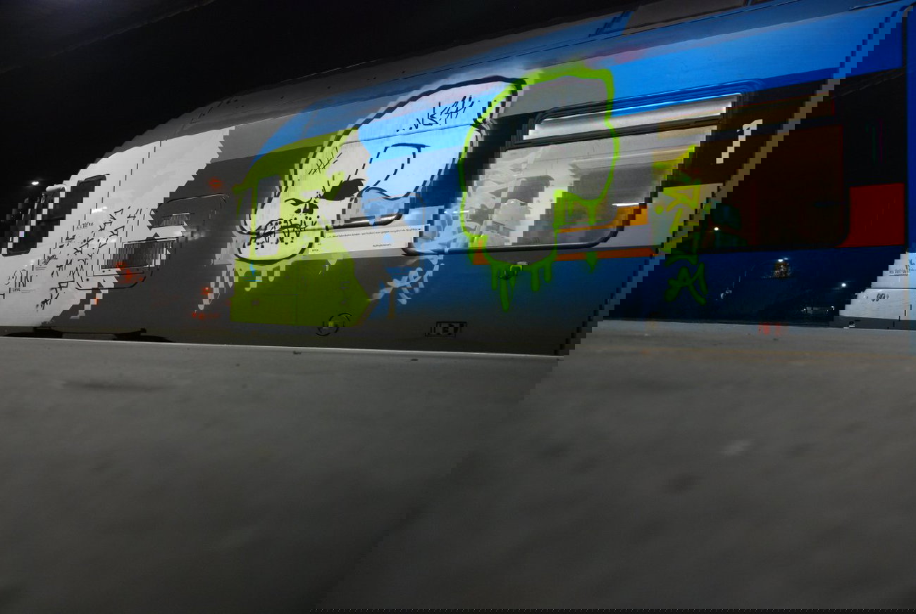 Graffiti Train - Photo by GraffFreak (2013)