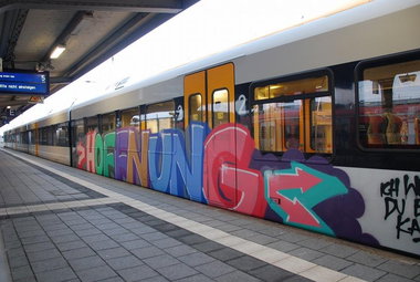 Graffiti Train - Photo by GraffFreak (2013)