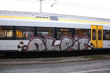 Graffiti Train - Photo by GraffFreak (2013)