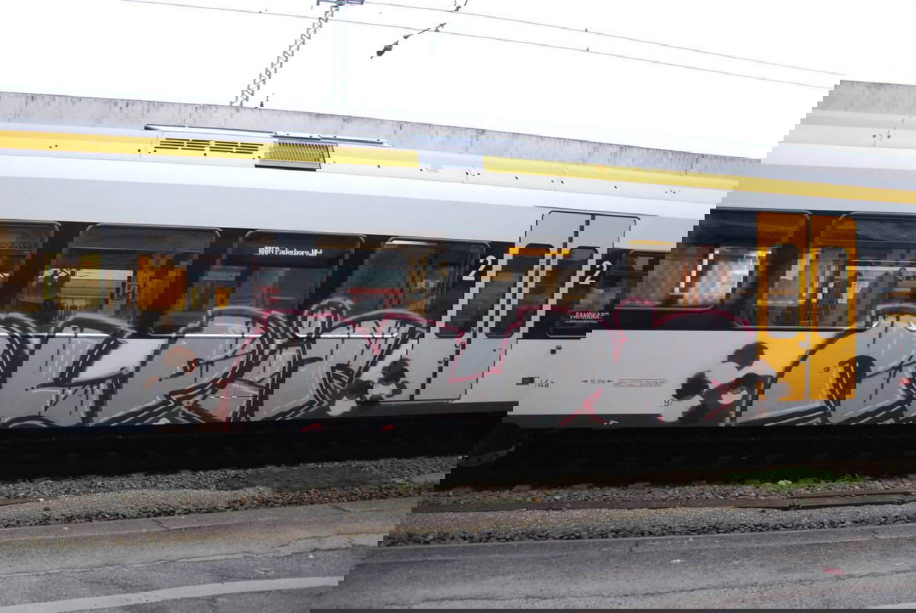 Graffiti Train - Photo by GraffFreak (2013)
