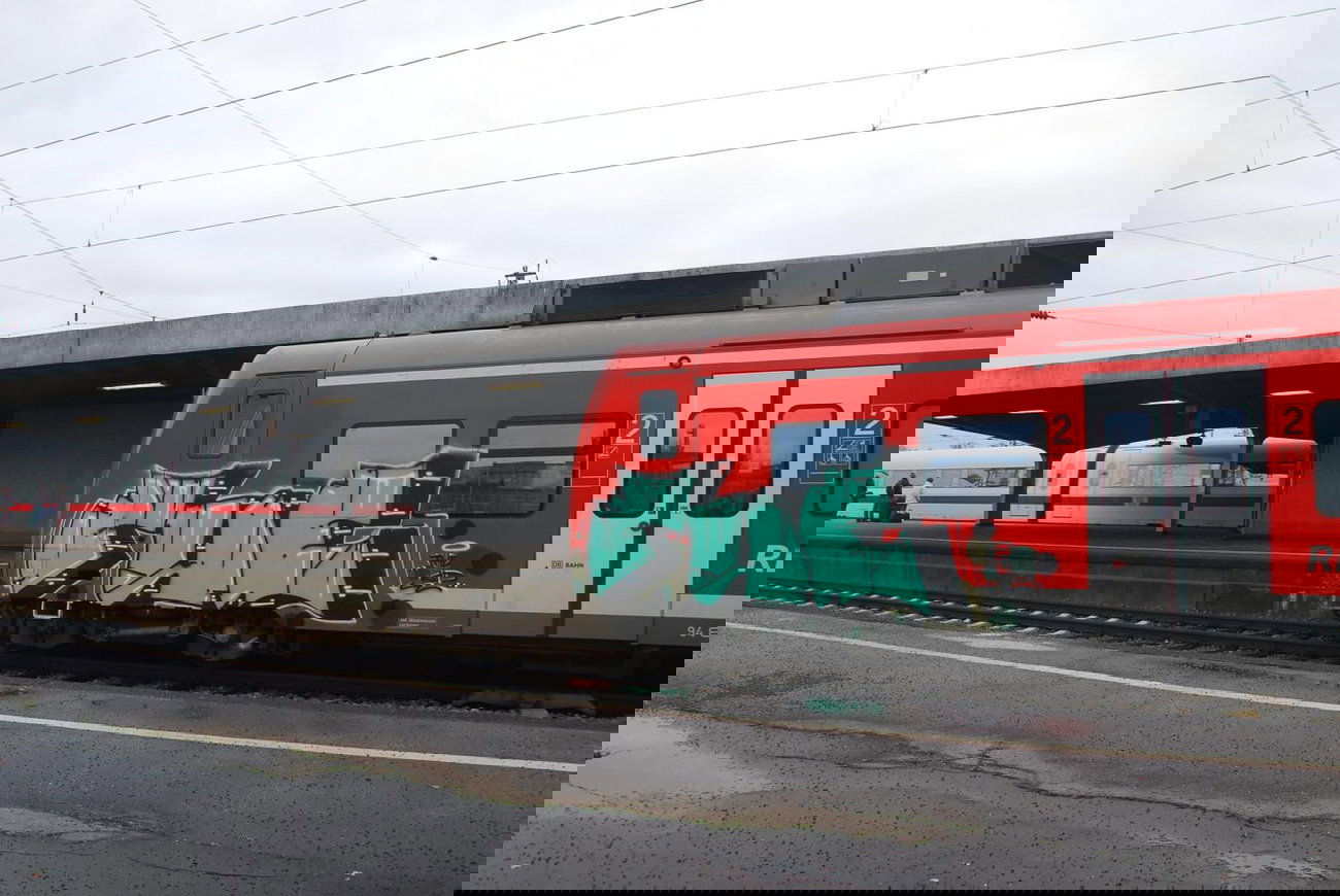 Graffiti Train - Photo by GraffFreak (2013)