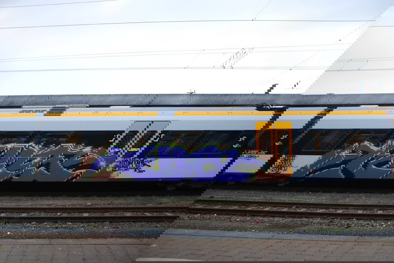 Graffiti Train - Photo by GraffFreak (2013)