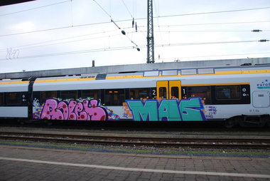 Graffiti Train - Photo by GraffFreak (2013)