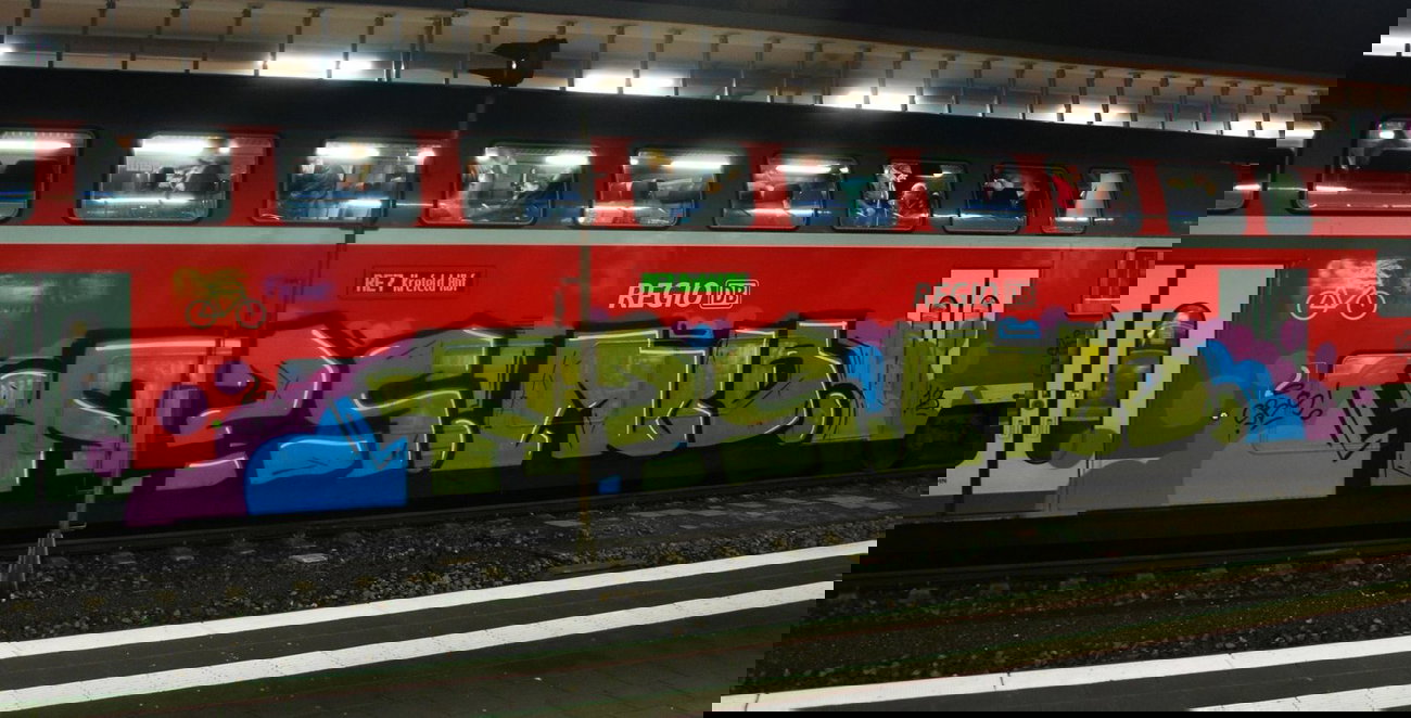 Graffiti Train - Photo by GraffFreak (2013)
