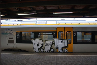 Graffiti Train - Photo by GraffFreak (2013)