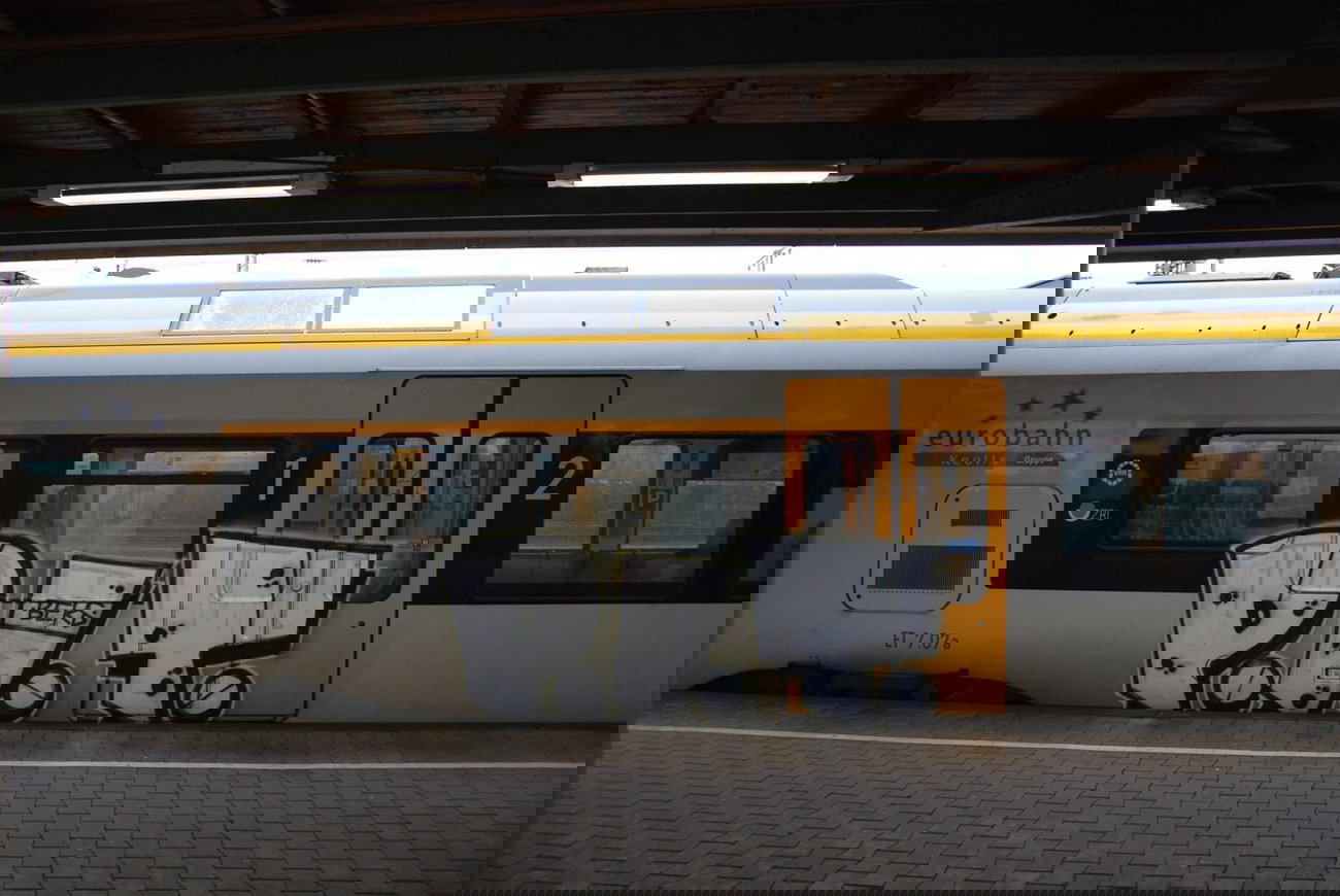 Graffiti Train - Photo by GraffFreak (2013)