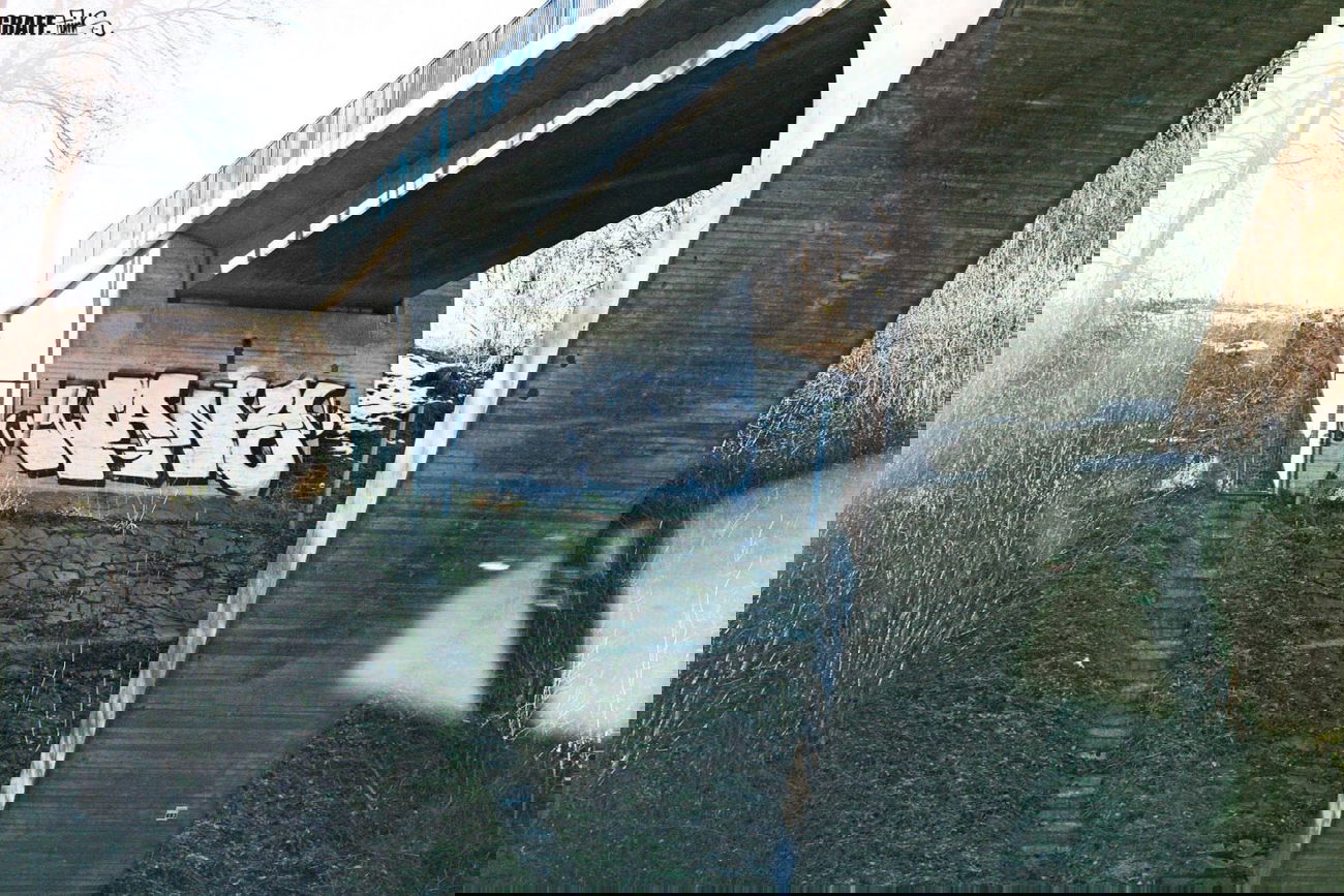 Graffiti Bombing - Photo by GraffFunk - wany