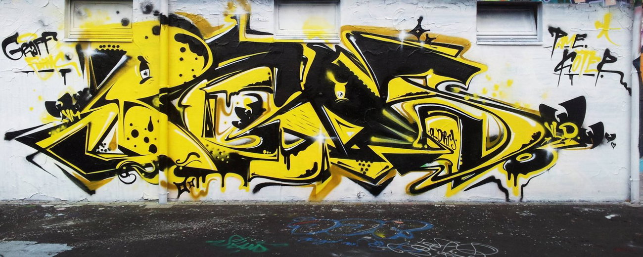 Graffiti Wall - Photo by GraffFunk - Graff.funk, Peas, Pames (2013)