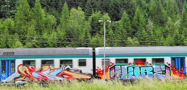 Graffiti Train in Rome - Photo by GraffFunk - graff.funk, seim, hure