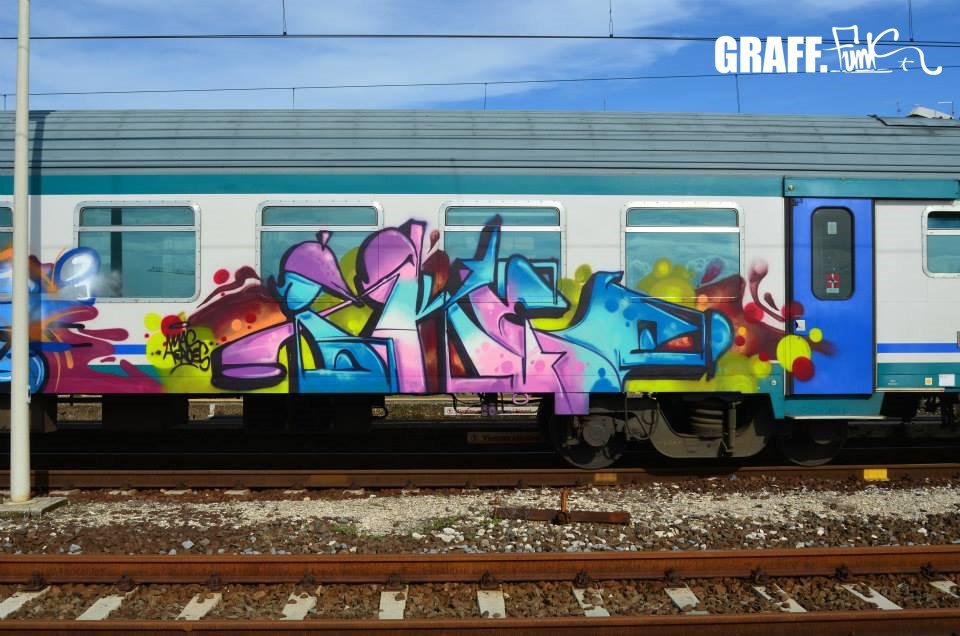 Graffiti Train - Photo by GraffFunk - italy, ike313