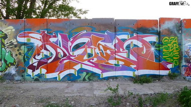 Graffiti Wall - Photo by GraffFunk