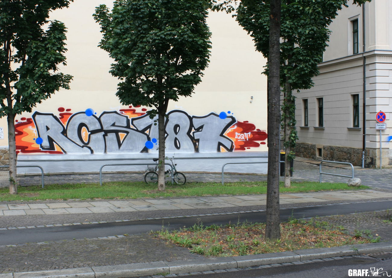 Graffiti Bombing - Photo by GraffFunk - leipzig, rcs, radials