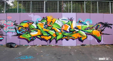 Graffiti Wall - Photo by GraffFunk - baten, buton, funk
