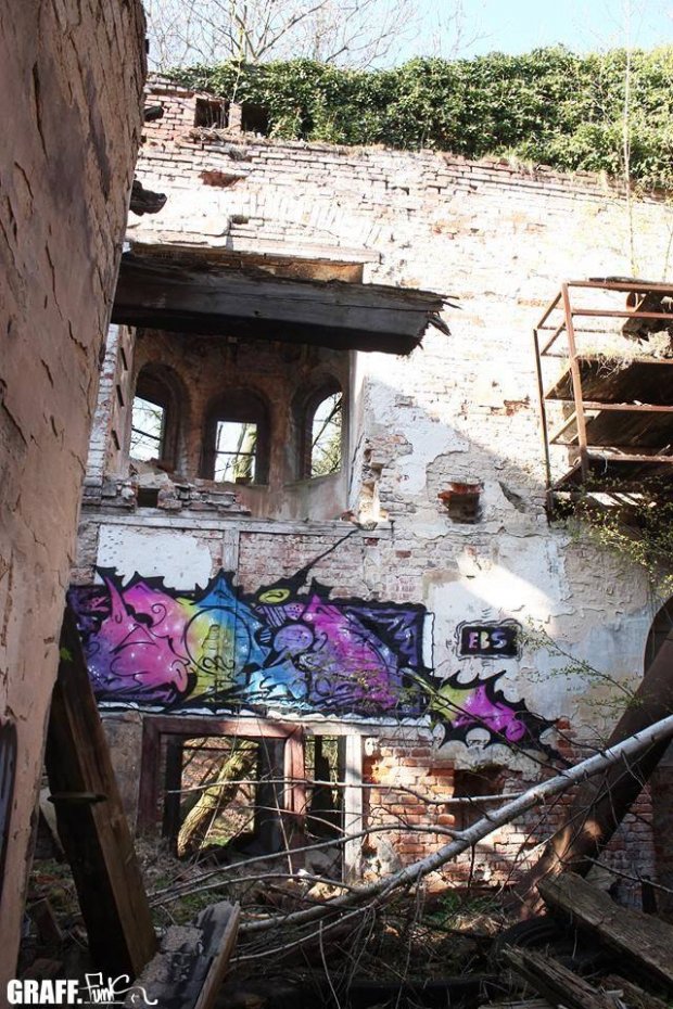 Graffiti Wall - Photo by GraffFunk