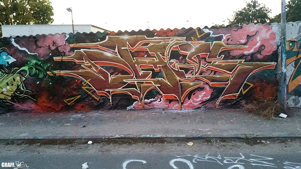 Graffiti Wall - Photo by GraffFunk - osk, dhos, berlin