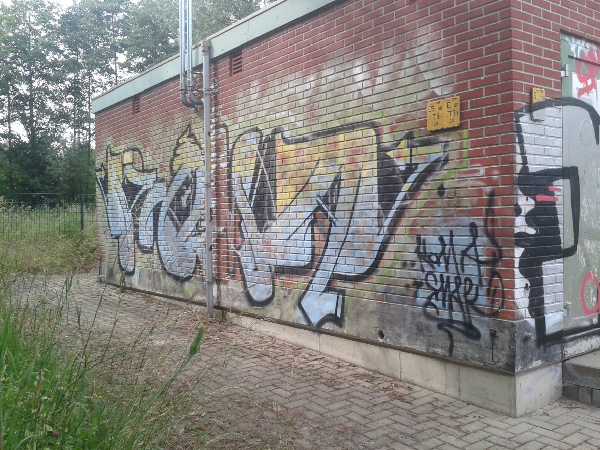Graffiti Bombing - Photo by GraffSoest