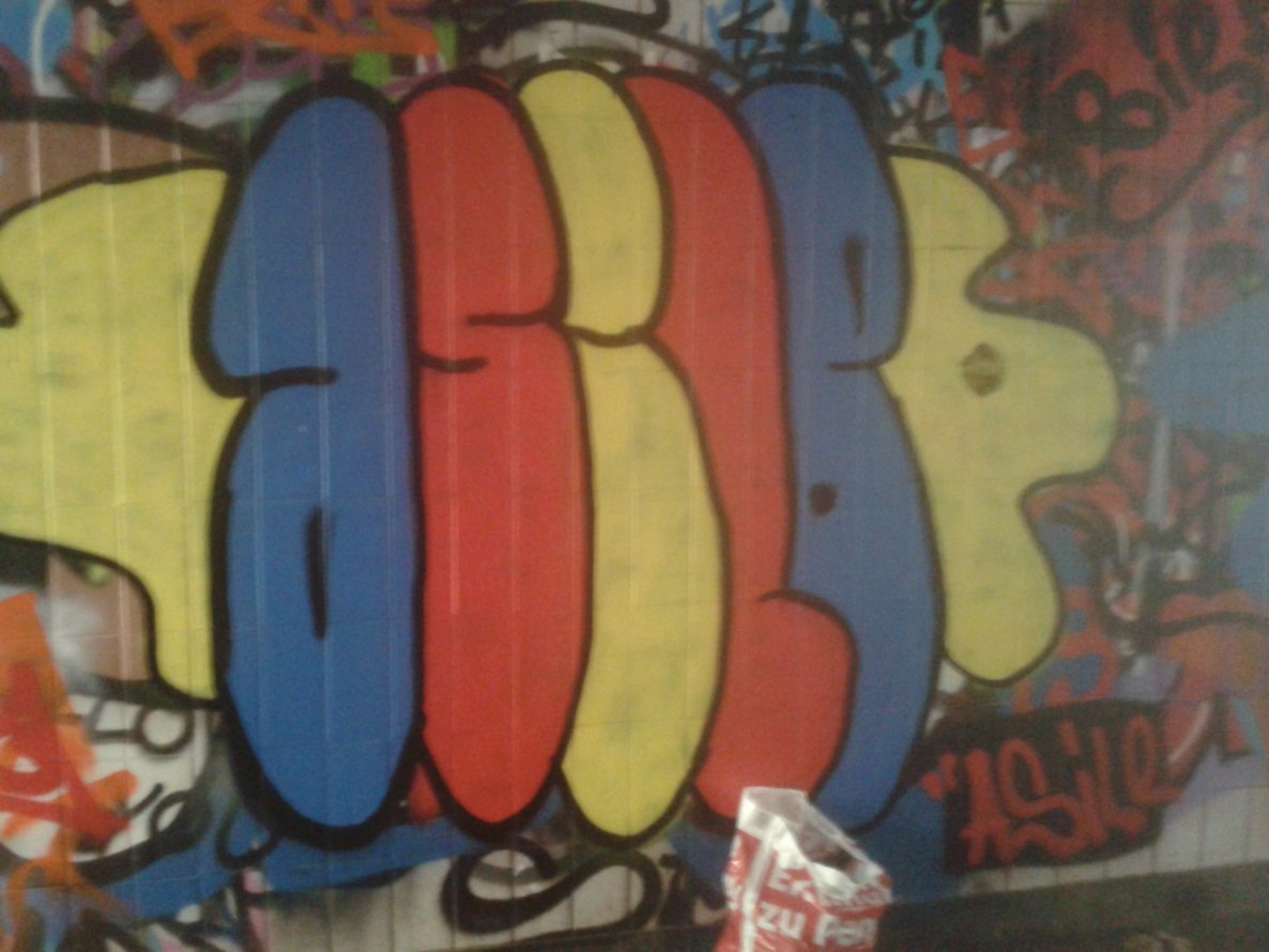 Graffiti Wall - Photo by GraffSoest - asile (2014)