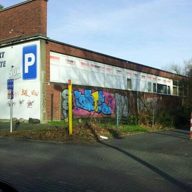 Graffiti Wall - Photo by GraffSoest - PORTS