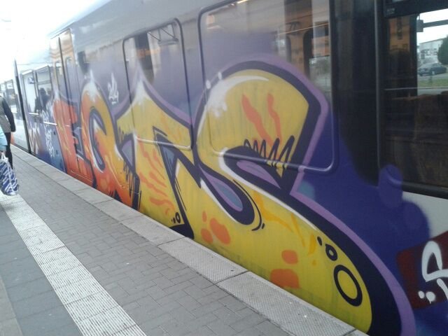 Graffiti Train - Photo by GraffSoest - EQTS (2014)