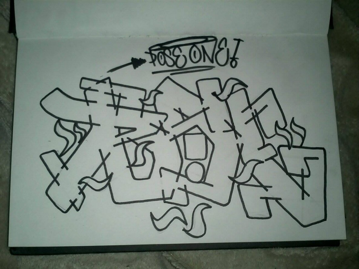 Graffiti Sketch - Photo by GraffSoest - Pose (2014)