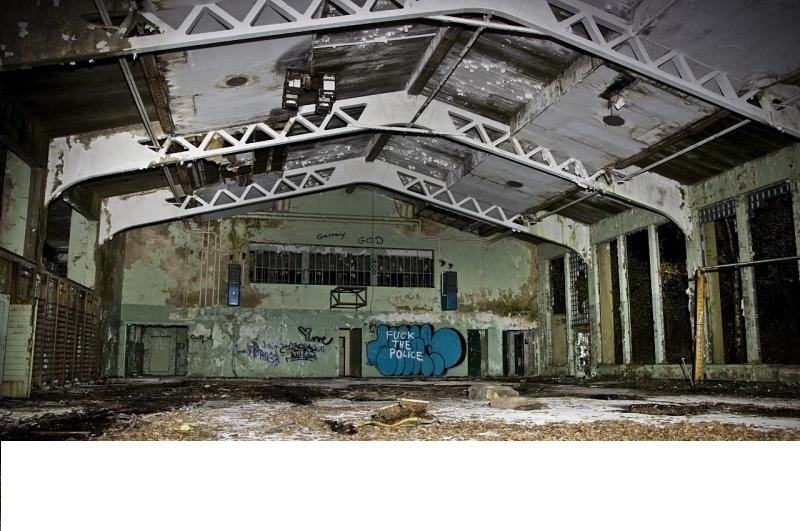 Graffiti Wall - Photo by GraffSoest - Solar