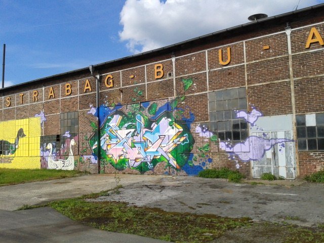 Graffiti Wall - Photo by GraffSoest - Rait