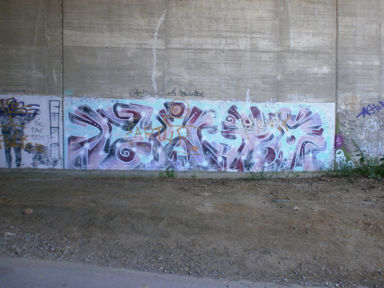 Graffiti Wall - Photo by GraffSoest