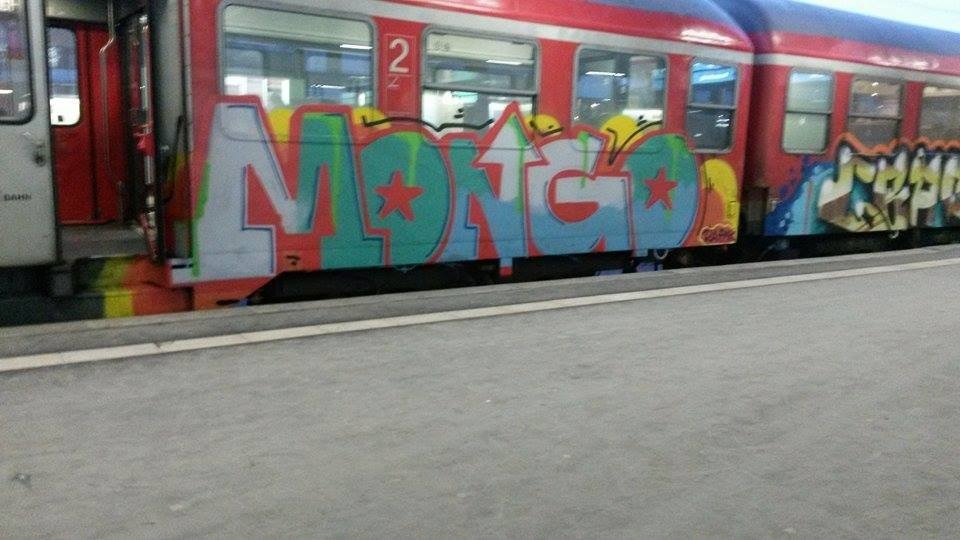 Graffiti Train - Photo by GraffSoest - Mongo
