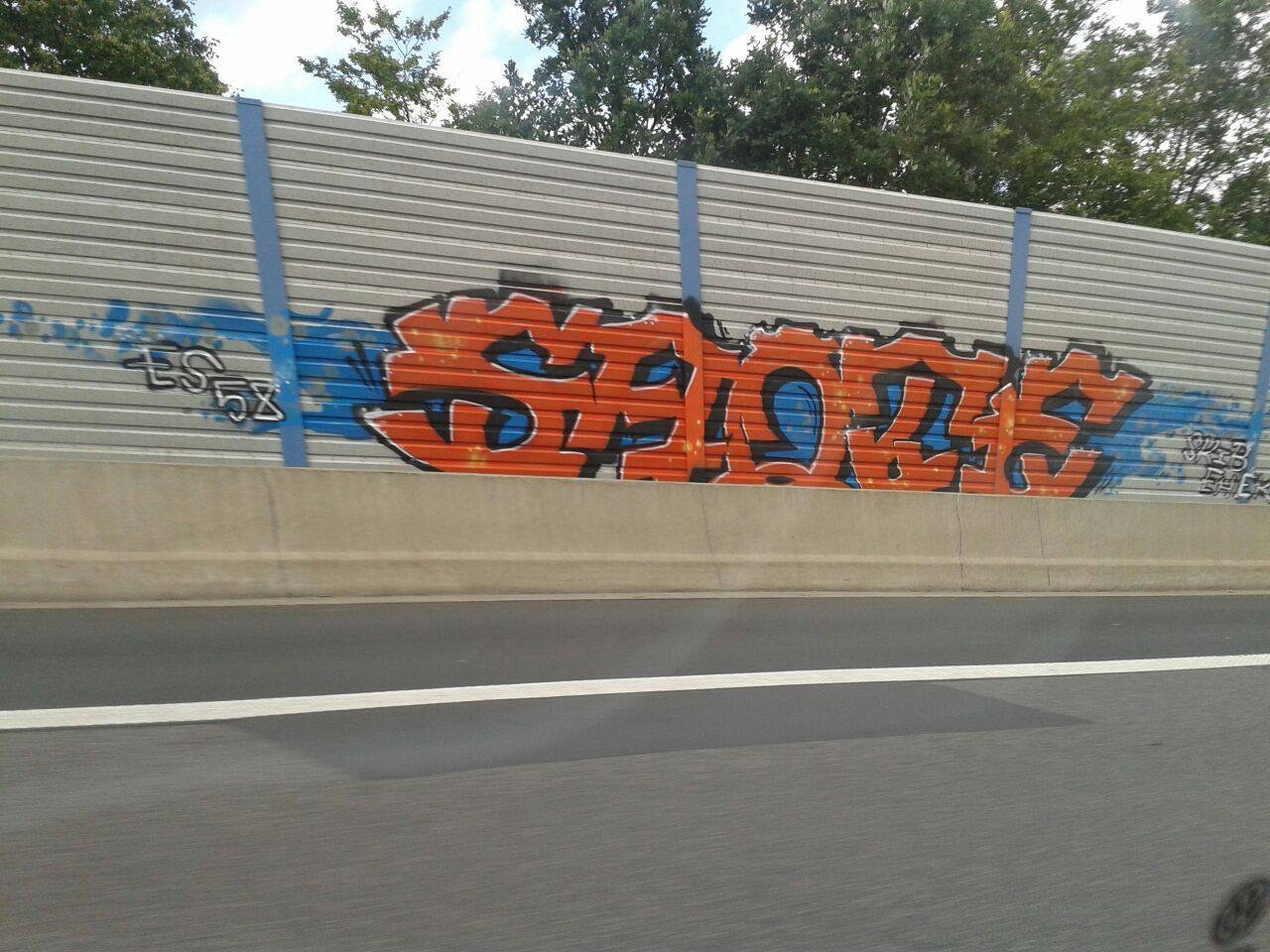 Graffiti Wall - Photo by GraffSoest (2015)