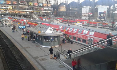 Graffiti Train - Photo by GraffSoest