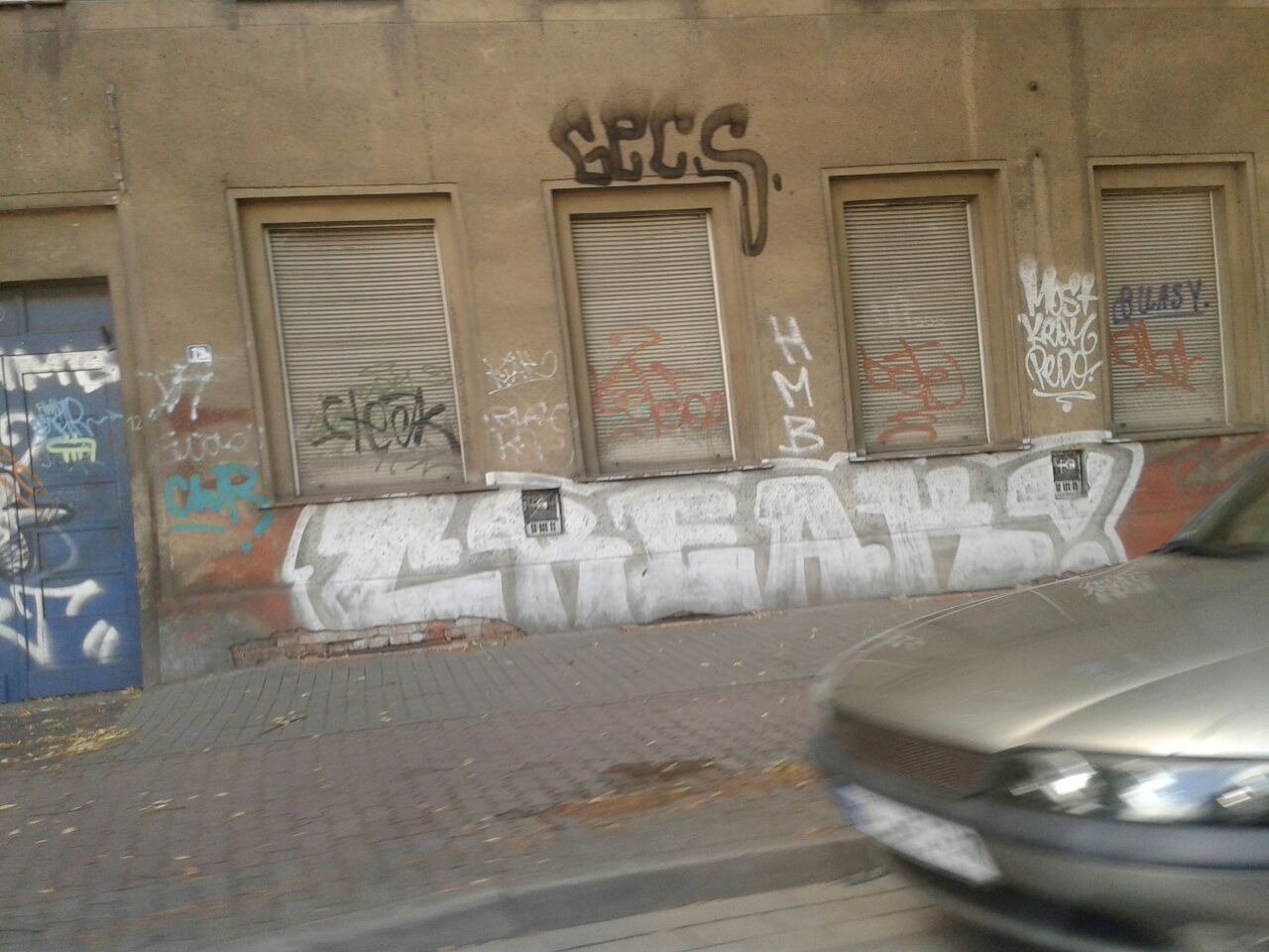 Graffiti Wall - Photo by GraffSoest - Creak!