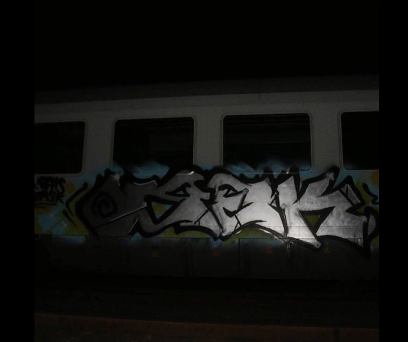 Graffiti Train in Nowhere - Photo by GraffSoest - Ozek