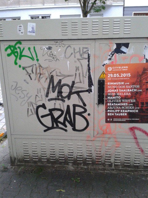 Graffiti Bombing - Photo by GraffSoest - Mok, Grab
