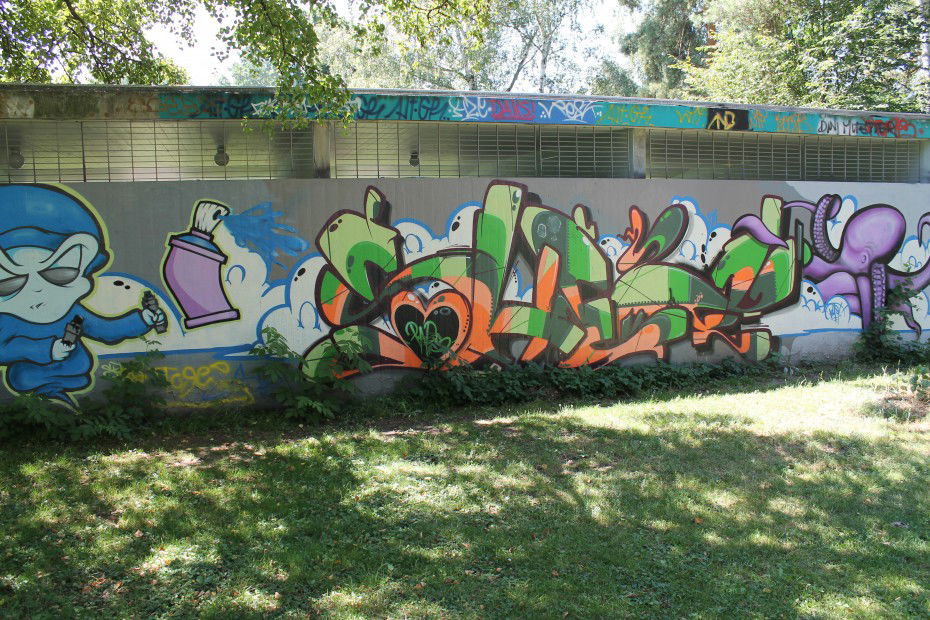 Graffiti Wall in basel - Photo by GraffitiBS - shez, basel, bachgraben