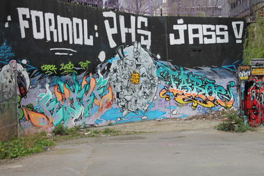 Graffiti Wall - Photo by GraffitiBS