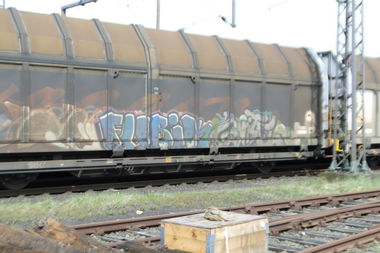 Graffiti Train in Emden - Photo by GraffitiEmden - fubik, miad (2009)