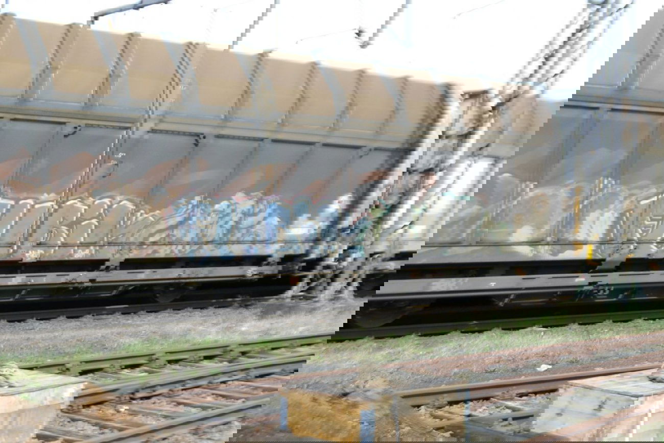 Graffiti Train in Emden - Photo by GraffitiEmden - fubik, miad (2009)