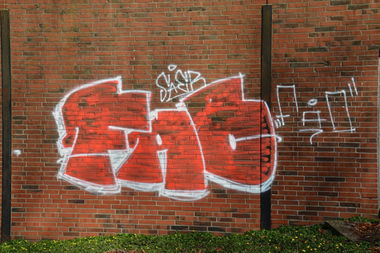 Graffiti Bombing in Emden - Photo by GraffitiEmden - FAD (2015)