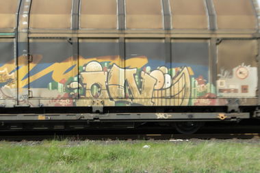 Graffiti Train in Emden - Photo by GraffitiEmden - ino, virus, bro (2009)