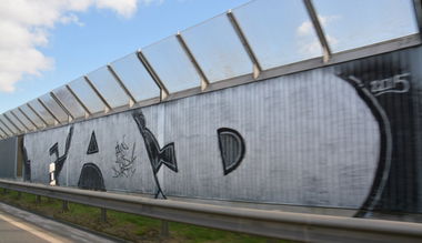 Graffiti Bombing in Emden - Photo by GraffitiEmden - FAD (2015)