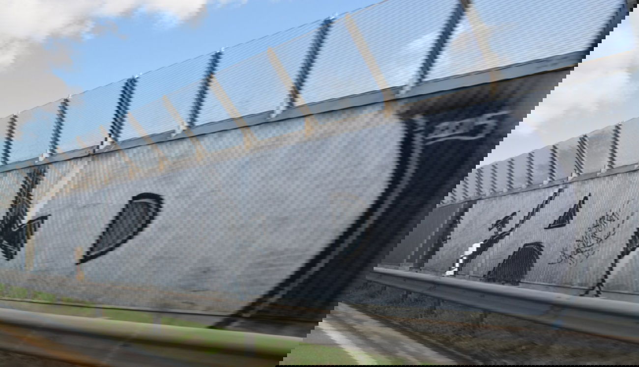 Graffiti Bombing in Emden - Photo by GraffitiEmden - FAD (2015)