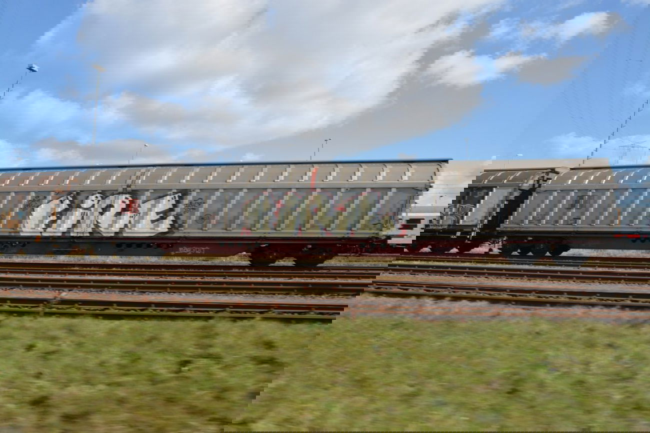 Graffiti Train in Emden - Photo by GraffitiEmden - Fire, Limph