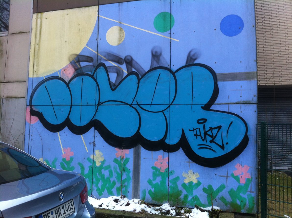 Graffiti Wall - Photo by GraffitiLover007 - dozer (2013)