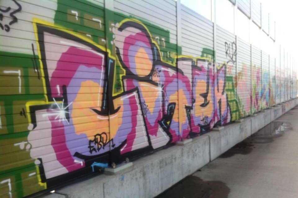 Graffiti Wall - Photo by GraffitiLover007 - LITEK