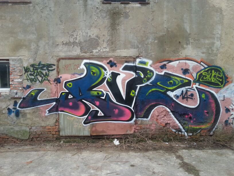 Graffiti Wall - Photo by GraffitiSachsen - AVE, SIUT (2014)