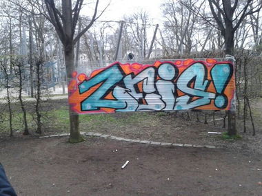 Graffiti Bombing - Photo by GraffitiSachsen (2014)