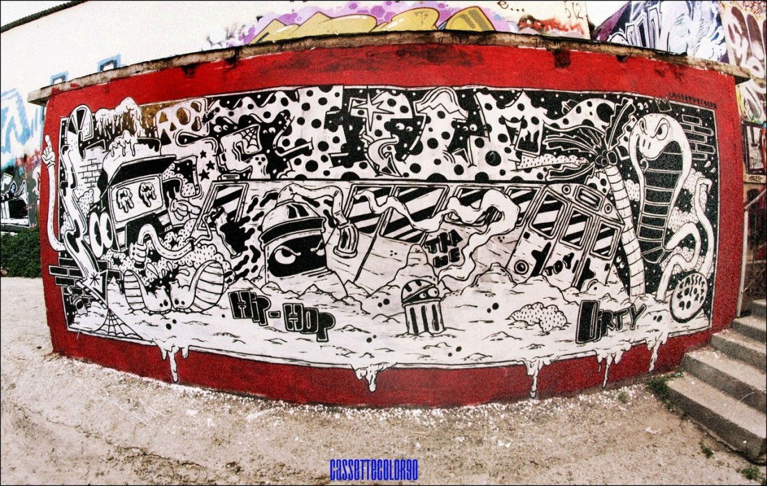 Graffiti Wall - Photo by Graffiti_Rostov - CASSETTECOLOR90, 2013, rostov
