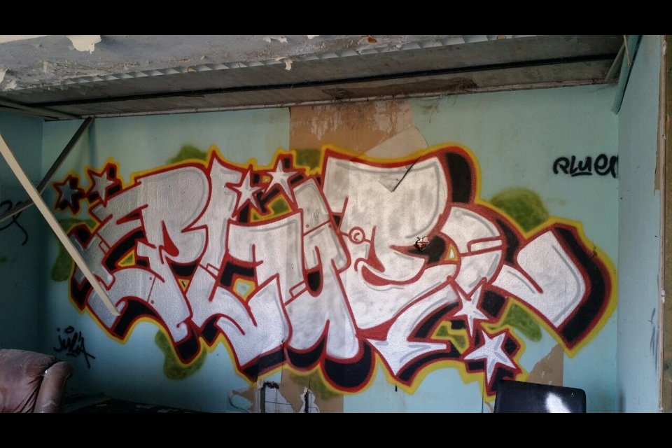 Graffiti Wall in Dortmund - Photo by Graffitido - Plue