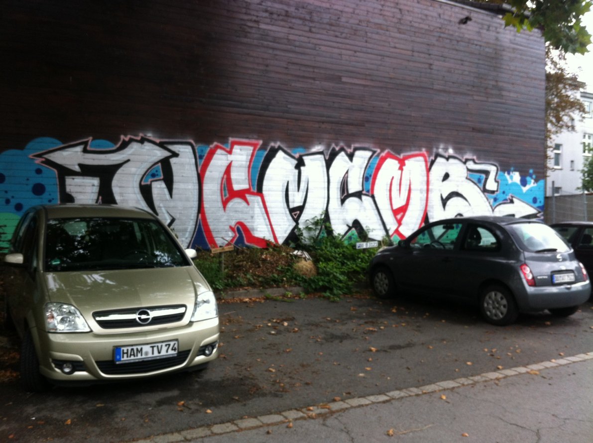 Graffiti Wall - Photo by Graffitido - Wcmc, cmb