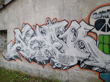 Graffiti Wall in Luxembourg - Photo by Grafilzer - shok, 13